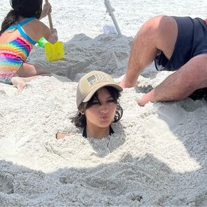 Meet your Posher, Andi